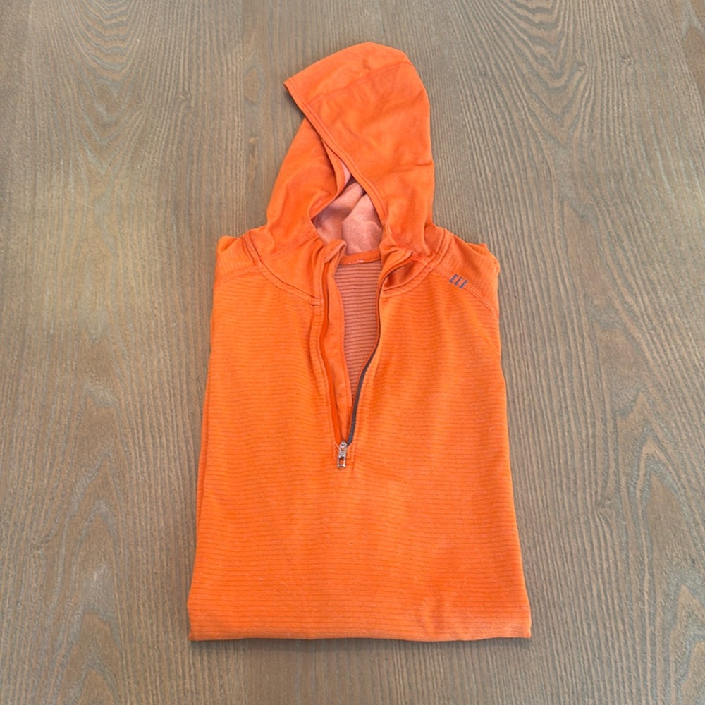 Lululemon orange workout shirt with hoodie